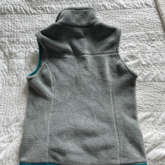 Patagonia Women’s Retool Fleece Vest - Picture 3 of 4